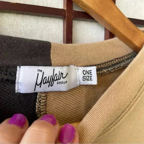 Mayfair Group “Say Less Mean More” two tone sweatshirt excellent worn condition - Picture 4 of 6